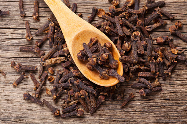 Cloves (Laung)